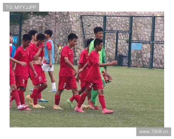 U15国足小组赛收官失利 唐华健空门失误